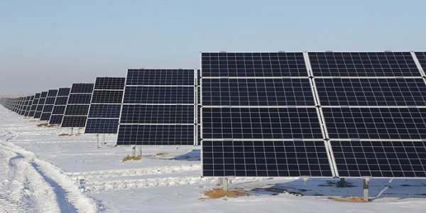 В Карагандинской области запустили крупнейшую в Центральной Азии солнечную электростанцию