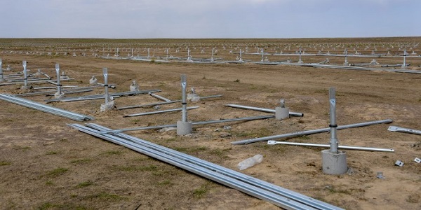Крупнейшая в Казахстане СЭС строится близ Капшагая 